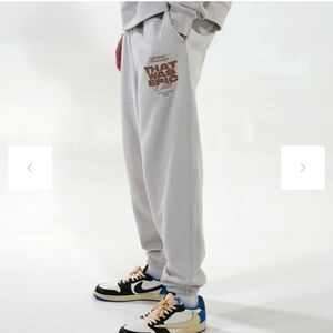 famous influencer sweatpants size Large